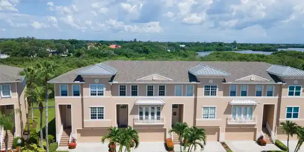 7063 ISLAMORADA CIRCLE
