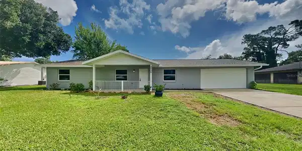 3039 TRAVELERS PALM DRIVE
