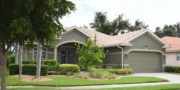 4286 VIA DEL VILLETTI DRIVE