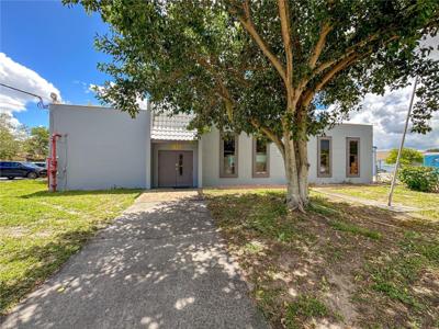 1027 9TH STREET W