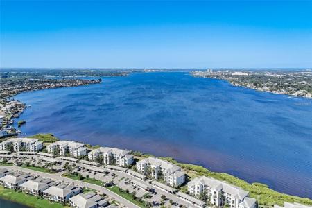 1010 TIDEWATER SHORES LOOP