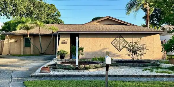 3143 CHAMBLEE LANE
