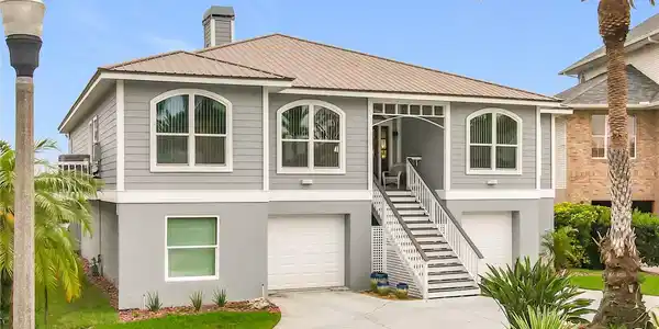 2021 NORTH POINTE ALEXIS DRIVE