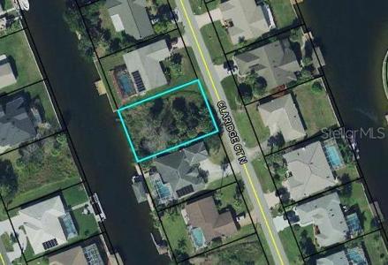 27 CLARIDGE COURT N