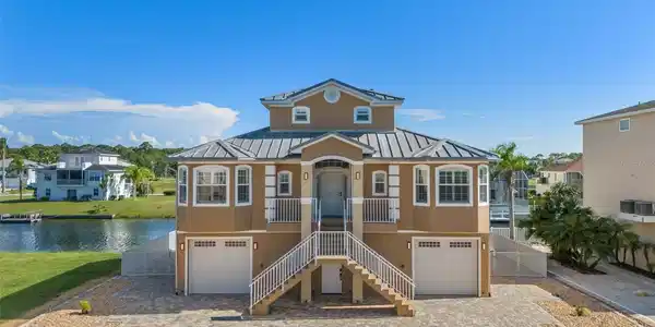 3448 TRIGGERFISH DRIVE