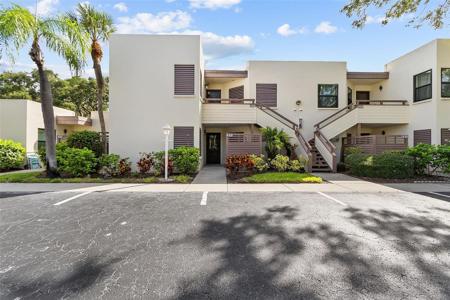 433 SPRING LAKES BOULEVARD