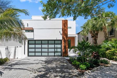 5310 AVENIDA DEL MARE