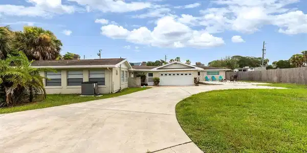 1175 JOHN ANDERSON DRIVE