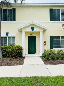 233 CAPE HARBOUR LOOP