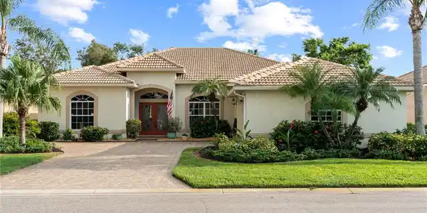 1022 GROUSE WAY