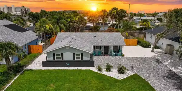 4503 SAXON DRIVE