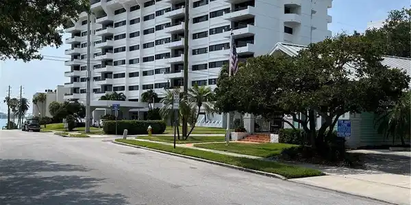 30 TURNER STREET
