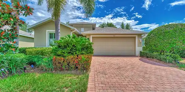 9070 COACHMAN DRIVE