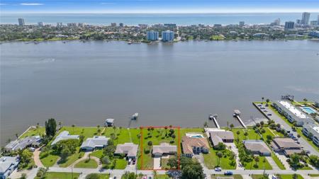 405 SILVER BEACH DRIVE