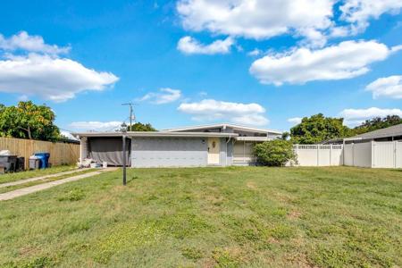 1104 DARTMOUTH DRIVE