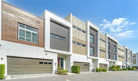 251 COSMOPOLITAN COURT