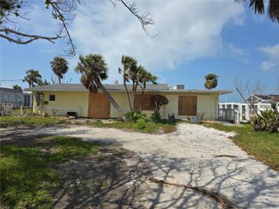 1432 LEMON BAY DRIVE