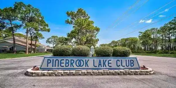 404 PINEBROOK CRESCENT
