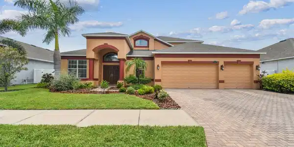 9100 SUGAR LOAF WAY