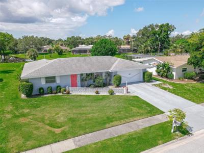 2462 BREAKWATER CIRCLE