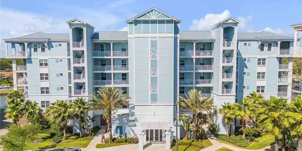 3 RIVERWALK DRIVE