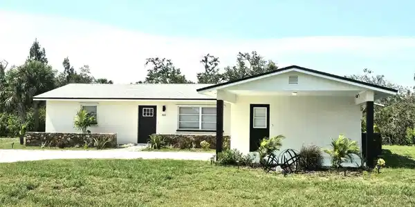 460 CREEK LANE DRIVE