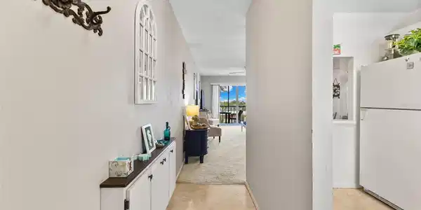 Image 4 Image 4