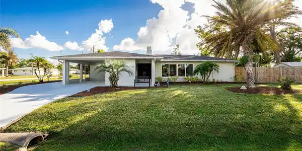 97 LAKEVIEW LANE