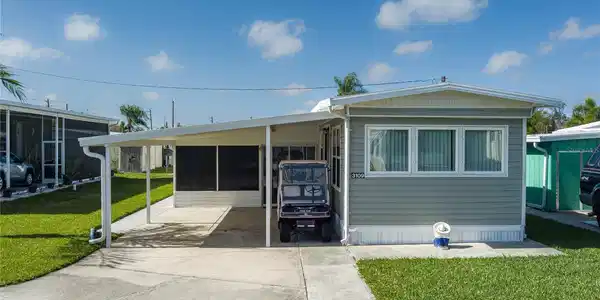 3109 CYNTHIA PLACE