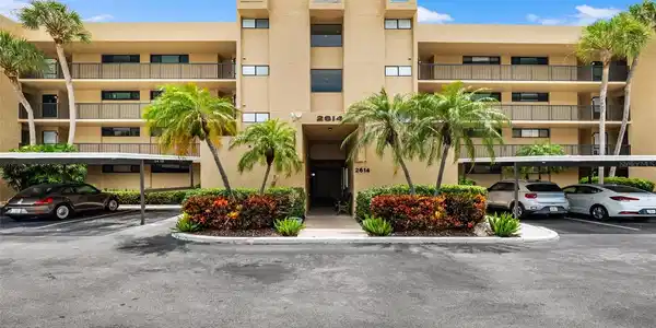 2614 COVE CAY DRIVE