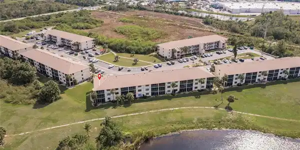 175 KINGS HIGHWAY