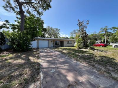 422 CROSSWINDS DRIVE