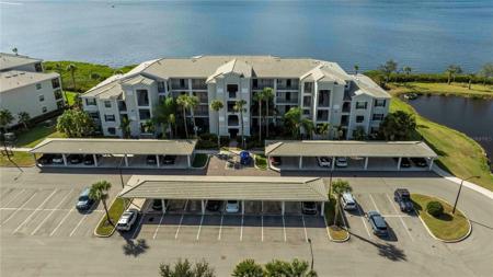 1030 TIDEWATER SHORES LOOP