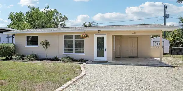 681 PALMETTO DRIVE