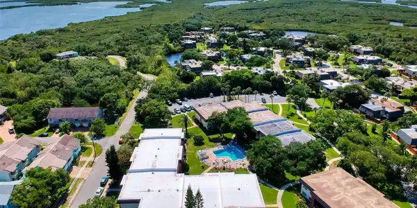 3800 SAXON DRIVE