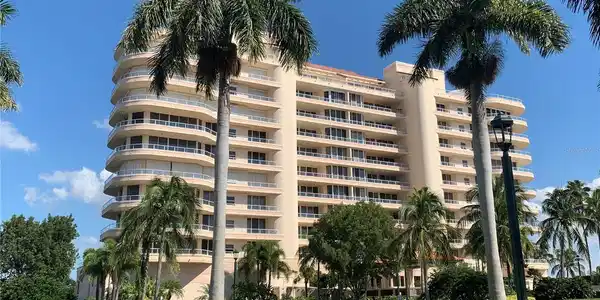 3060 GRAND BAY BOULEVARD