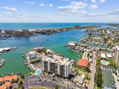 255 DOLPHIN POINT