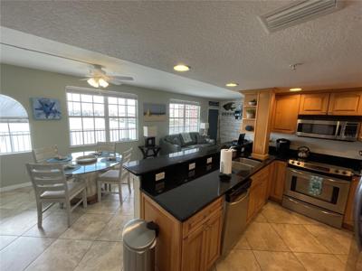 445 HAMDEN DRIVE