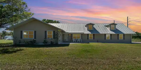 7055 RIVERSIDE DRIVE