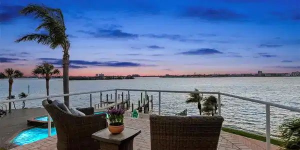 6130 KIPPS COLONY DRIVE W