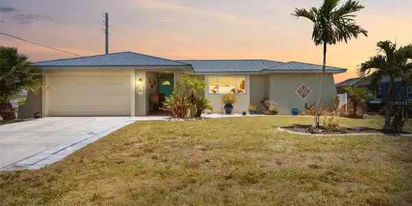 200 BELAIRE COURT