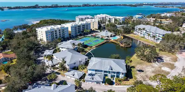 291 HIDDEN BAY DRIVE