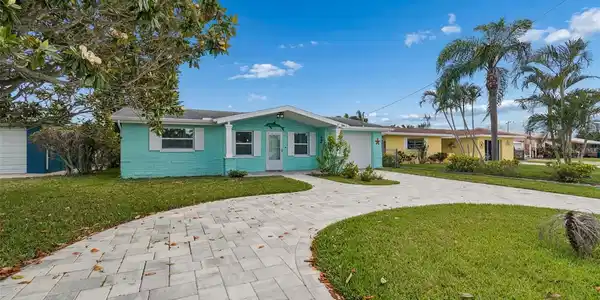 4234 FLORAMAR TERRACE