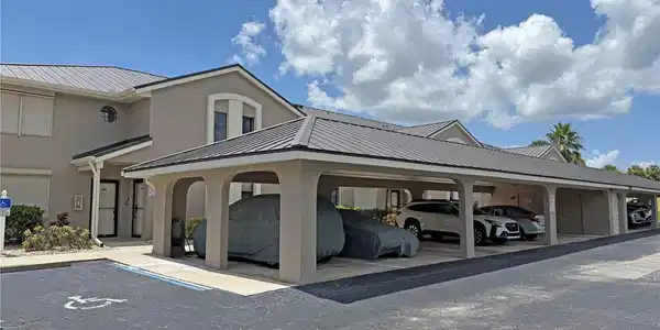 1335 SAXONY CIRCLE