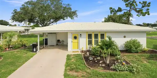 510 CIRCLEWOOD DRIVE