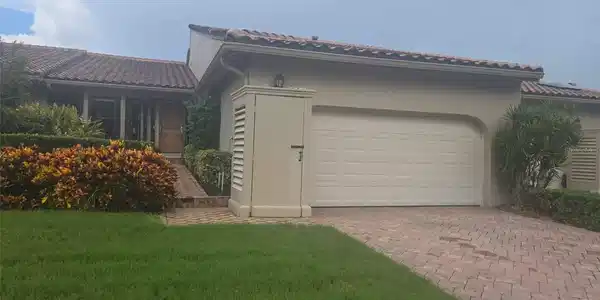 2321 HARBOUR OAKS DRIVE