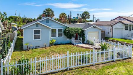 129 ROSALYN AVENUE