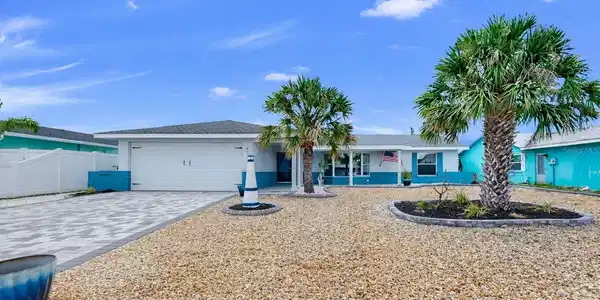 6512 SENEGAL PALM WAY