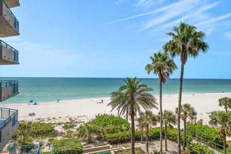 1520 GULF BOULEVARD