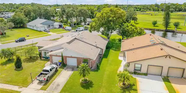 416 SHANGRI LA CIRCLE
